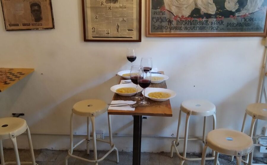 Bologna: Pasta Secrets Cooking Class with Local Expert - Who should book this experience?