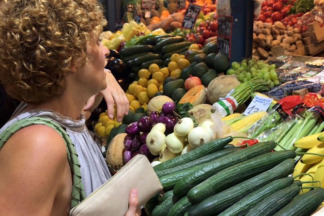 Budapest Market Tour & Home Cooking Class with local Chef & Guide - Why this Budapest cooking class works