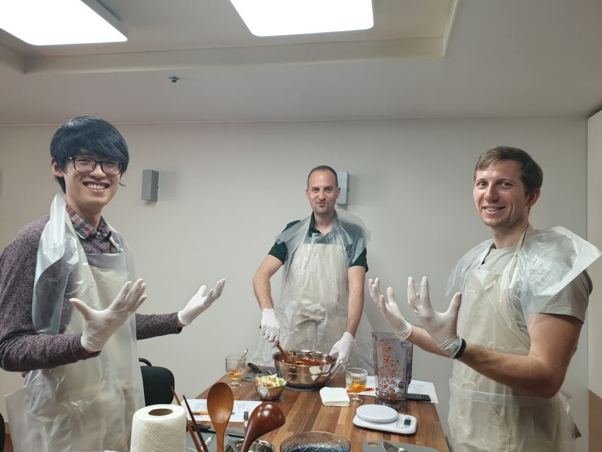Busan: Small-Group Traditional Korean Food Cooking Class - Korean cooking near Haeundae Beach