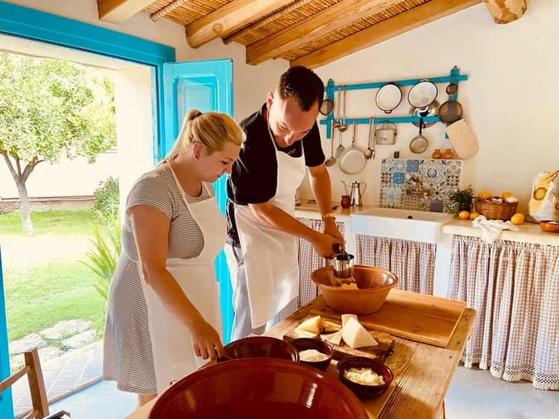 Cagliari: Cooking Class - Booking, cancellation, and practical planning
