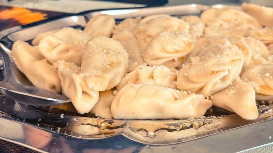 Cagliari: Sardinian Cooking Class with Meal and Drinks - Dietary needs, accessibility, and the practical details