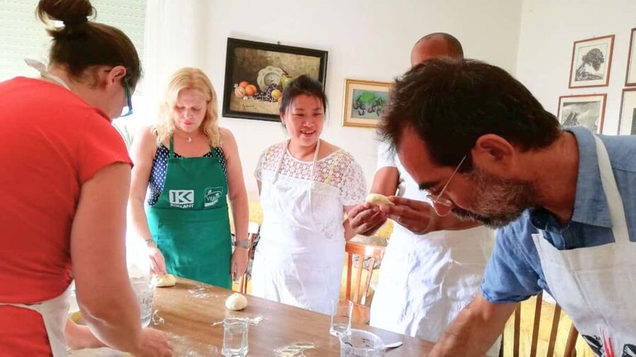 Cagliari: Sardinian Cooking Class with Meal and Drinks - Meeting Damiano and Barbara in Cagliari