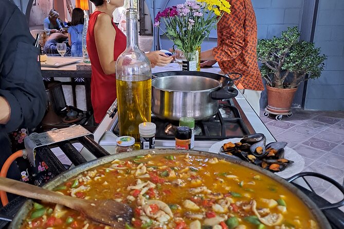 Catalan Paella Cooking Class with Small Group in Barcelona - The food, drinks, and what you actually get