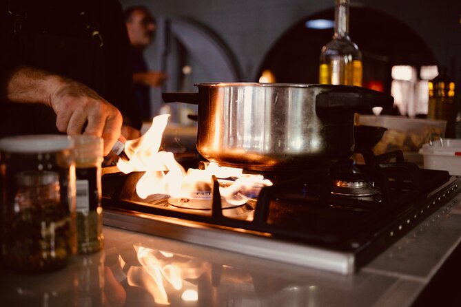 Catalan Paella Cooking Class with Small Group in Barcelona - My call: book it for the setting and the stories