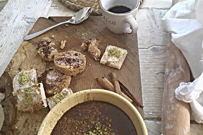 Catania Home Cooking: Pistachio Ravioli, Sicilian Pasta & Wine - Practical concerns inside a private kitchen