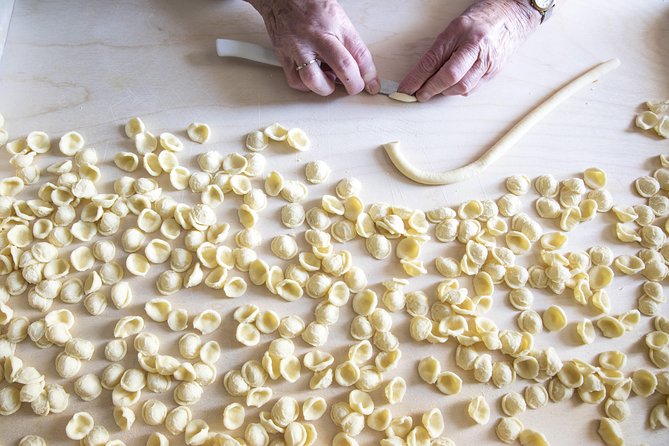 Cesarine: Home Cooking Class & Meal with a Local in Alberobello - Practical details that affect your plans