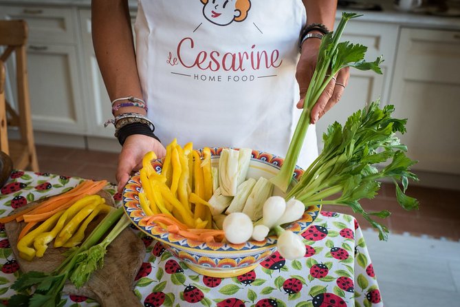 Cesarine: Home Cooking Class & Meal with a Local in Varenna - A dessert with local character