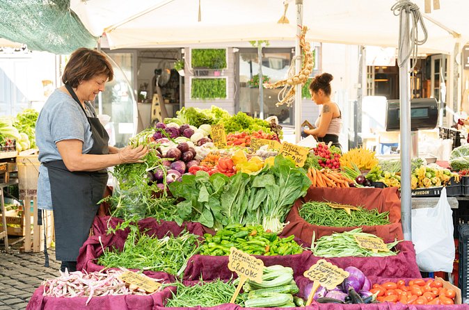 Cesarine: Small Group Market Tour & Cooking Class in Messina - A home-cooked meal with wine and coffee