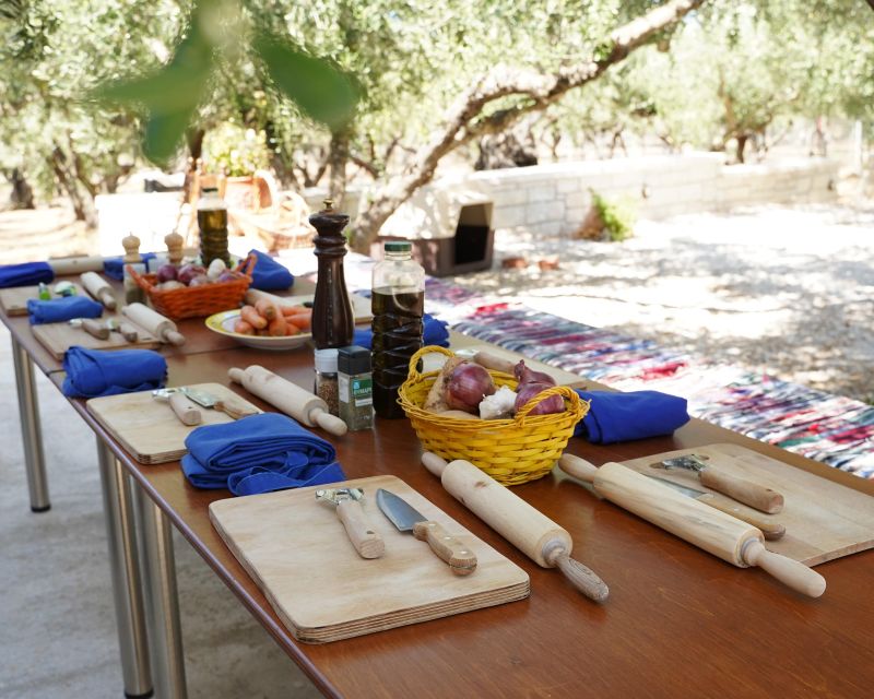 Chania: Authentic Cooking Class - Tzatziki and dakos keep the class relaxed