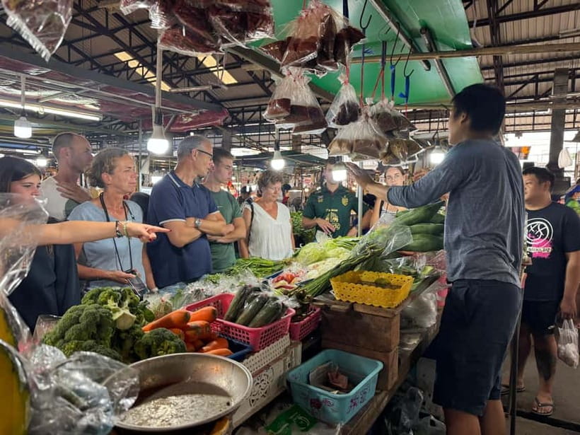 Chiang Mai: Cooking Class with Market and Pickup - Pickup, timing, and group size