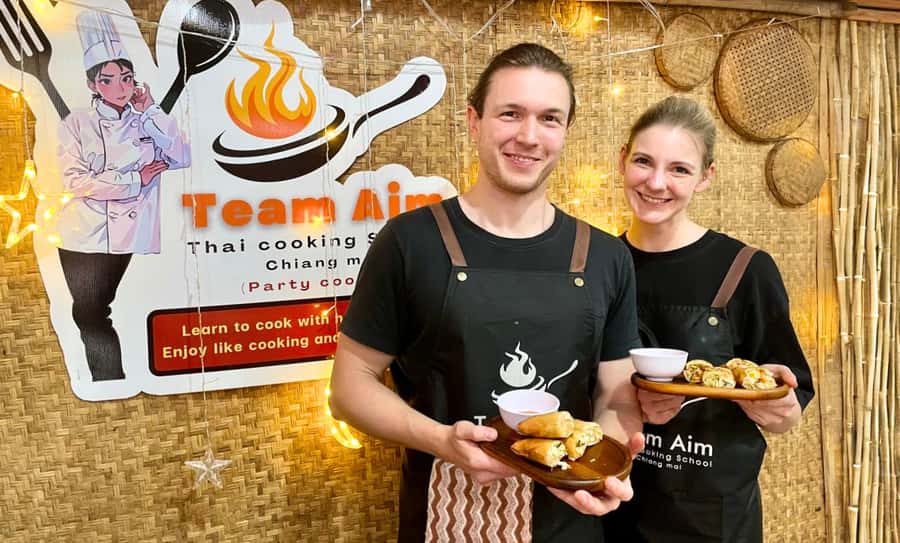 Chiang Mai: Ethical Elephant Sanctuary & Thai Cooking Class - What to pack for this 11-hour outing