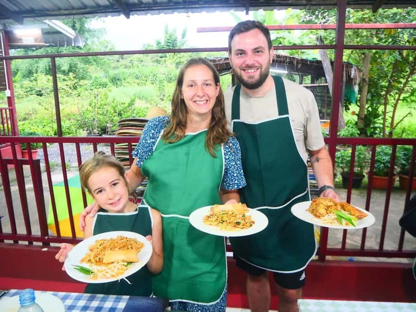 Chiang Mai: Full-Day Thai Cooking Experience at a Local Farm - Booking details that matter
