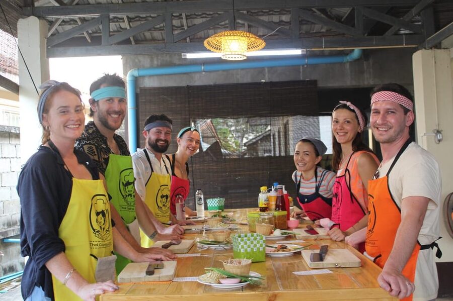 Chiang Mai: Half Day Evening Cooking Class with Market Tour - An open-air kitchen, not a cool indoor studio