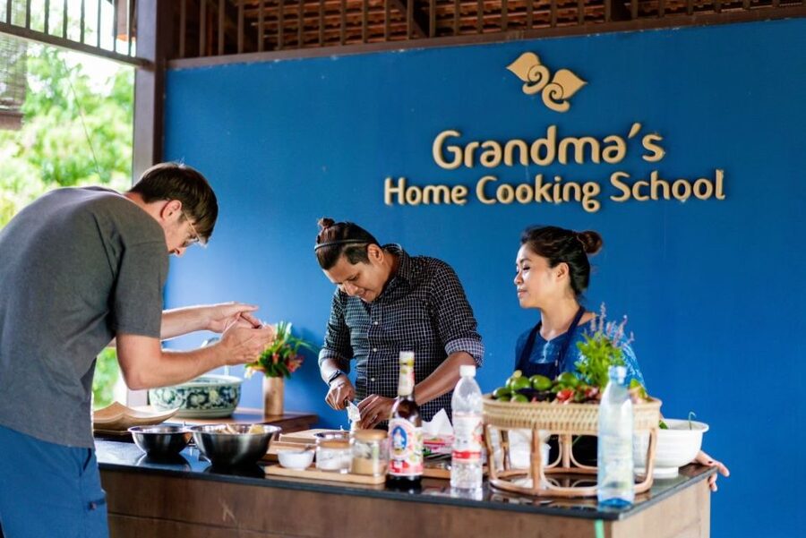 Chiang Mai: Local Northern Thai Cooking Class at Grandma's - The guide and group size make a difference