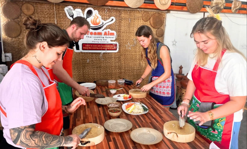 Chiang Mai : Super Fun Thai Cooking Class - Key points to know before booking