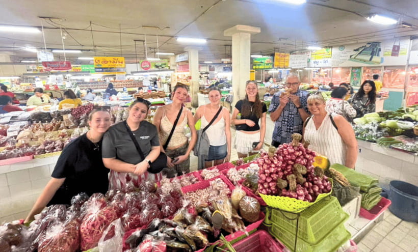 Chiang Mai : Super Fun Thai Cooking Class - Starting at the market instead of the stove