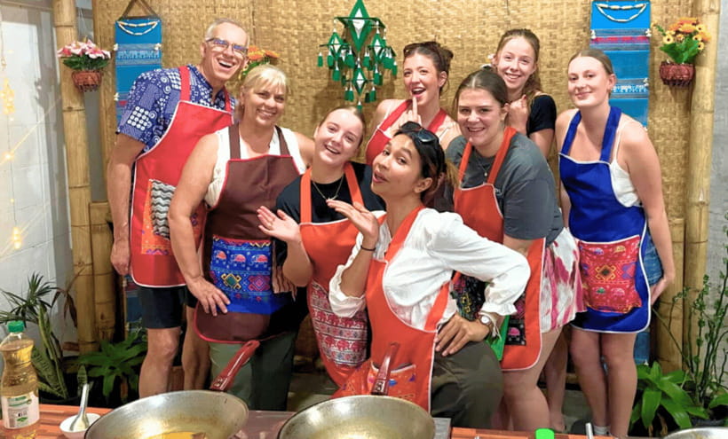 Chiang Mai : Super Fun Thai Cooking Class - How the instructors shape the experience