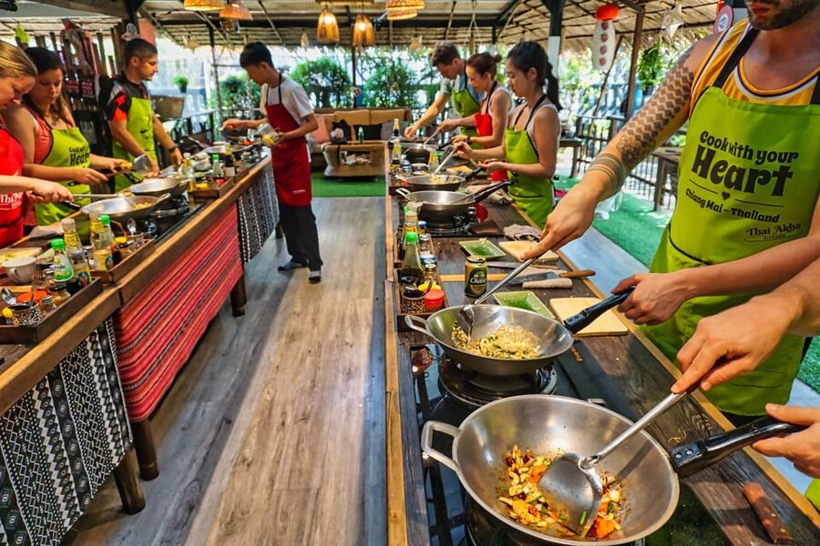 Chiang Mai: Traditional Thai-Akha Cooking Class& Market Tour - Is $41 a good value?