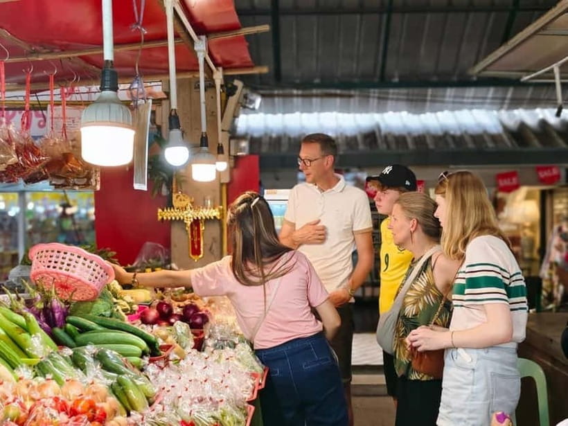 Chiang Mai: Traditional Thai Cooking Class with Market Tour - Six dishes, including sticky rice with mango
