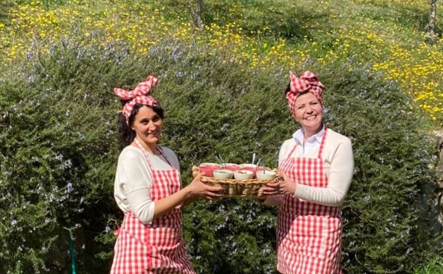 Chianti: Homemade Pasta Making Class and Lunch - A warm welcome from Anna Maria and Valentina
