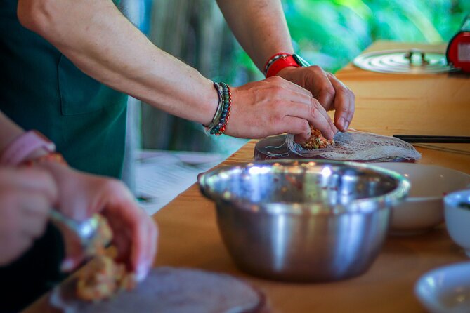 Cocolocal Farm Cooking Class with market tour and basket boat - Who should book Cocolocal Farm