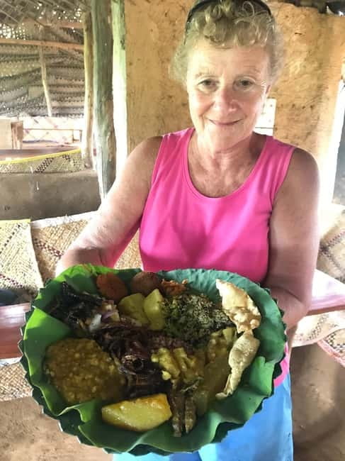 Colombo Cooking Experiance with Explore Market - The short ride to a Sri Lankan home