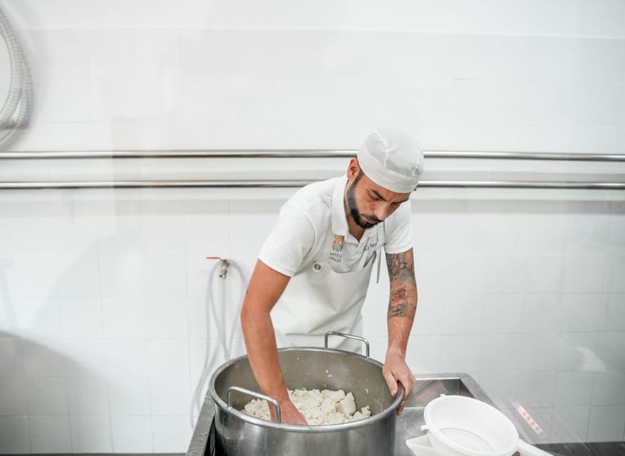Cook with Mimma: Optional Market Tour & Puglian Flavors - Who will enjoy this Brindisi food class most