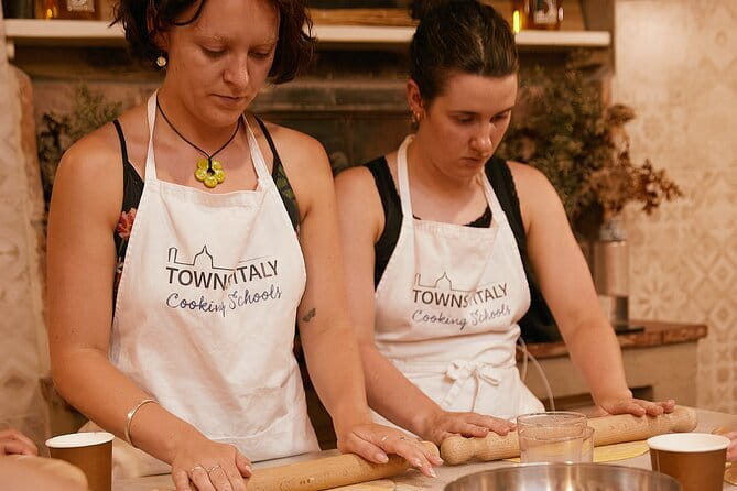 Cooking Art Brunelleschi - Eating the finished pasta