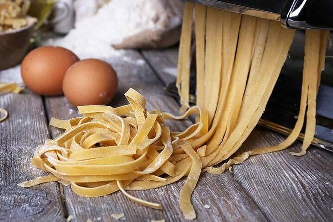 Cooking Art Brunelleschi with Unlimited Wine - What makes the pasta lesson useful at home