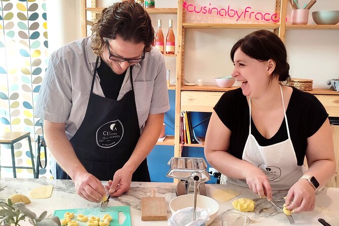 Cooking Class : Fresh pasta and TIRAMISÙ with Lake Garda wines - Shaping different kinds of pasta