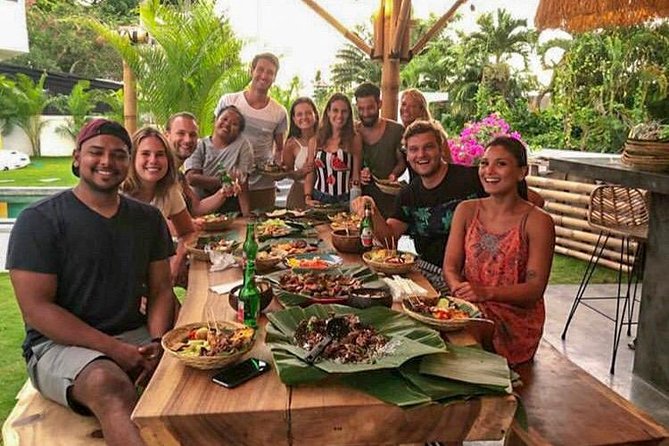 Cooking class in the comfort of your own personal villa. Yes, I'll come to you! - Key points about this private Balinese villa cooking class
