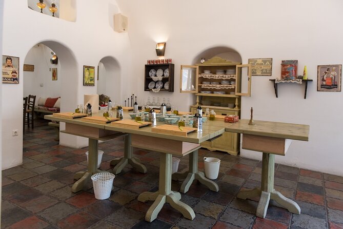 Cooking Class in Traditional cave house in Santorini! - Who Will Enjoy This Santorini Cooking Class?