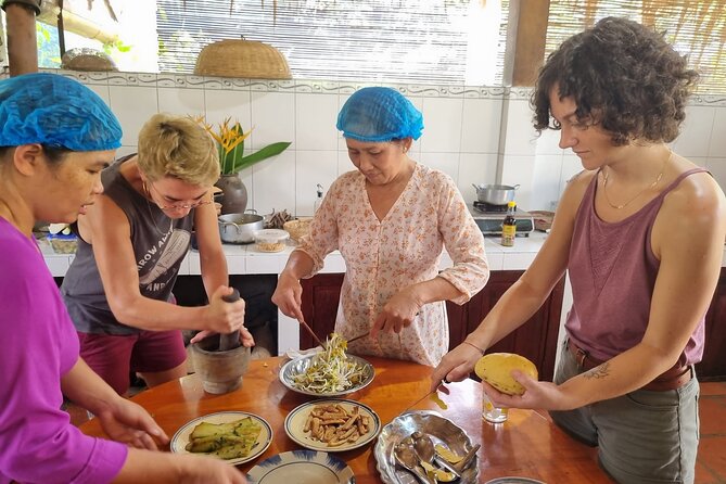 Cooking class & Vibrant Market by Scooter/Tuktuk (Half-Day) - The value of $49 per person