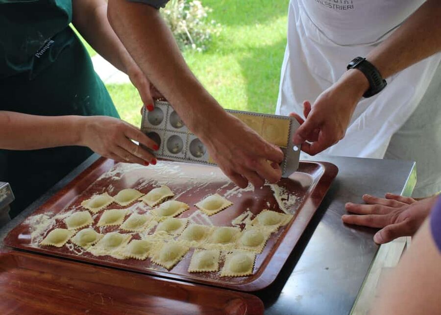 Cooking Class w/Italian Mamma from Pompei! - A garden visit before the pasta begins