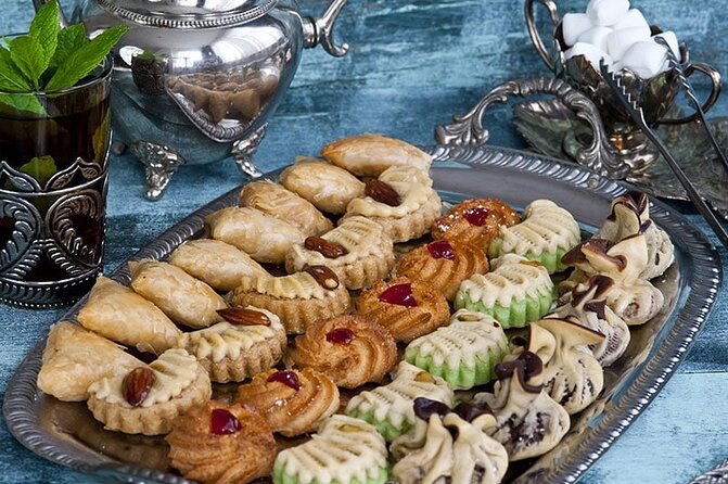 cooking class with local family from Tangier - Cooking Moroccan food in a Tangier family home