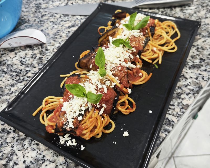 Cooking Class with lunch or dinner - The menu: a short tour of Sicily on one table