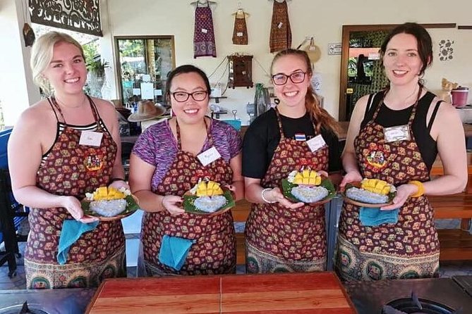 Cooking Evening Class Chiang Mai Visit Organic Garden and Market - The organic garden and the herbs behind the recipes