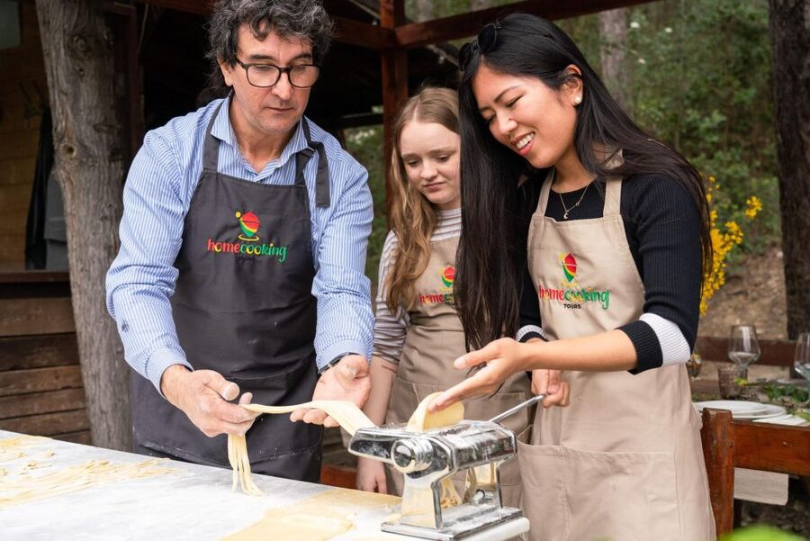 cooking pasta class - Why the small group matters