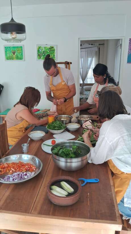 Cooking with Arun & Tamil Family - A warm welcome, a drink, and a relaxed start
