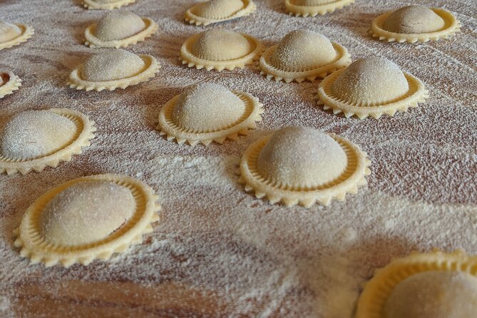 Cooking with us: Pasta Cooking Class in Alicante - What this Alicante pasta class is really like