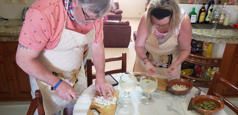 Cozumel: Private Cooking Class in a Family Kitchen - Should you book this Cozumel cooking experience?