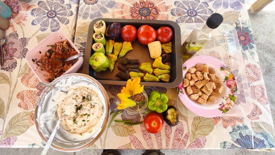 Crete: Sightseeing Day Trip with Cooking Lesson and Lunch - Pottery on the Lassithi plateau