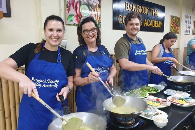 Customizable Thai Cooking Class with Onnuch Market in Bangkok - Assessing the $52.48 price