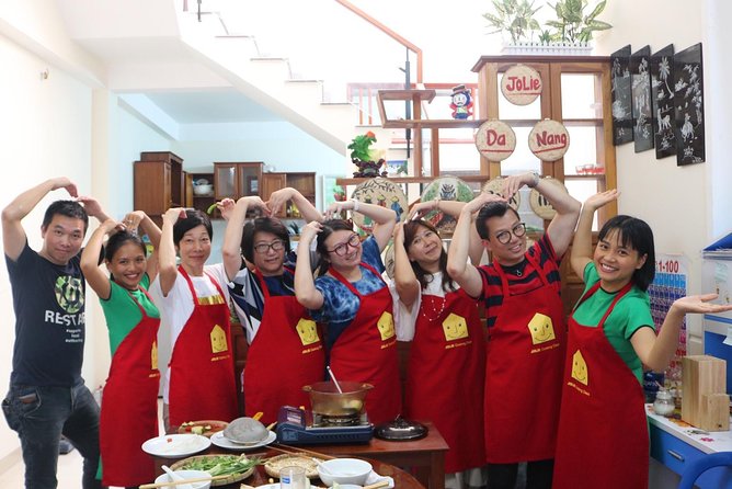 Da Nang Cooking Class with Coffee Tasting and Market Visit - Four dishes and a family-style lunch