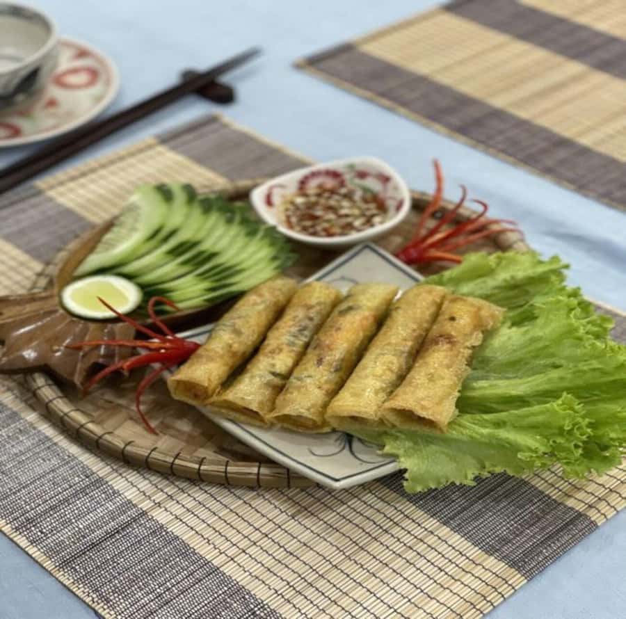Da Nang: Cooking Pho & Vietnamese Dishes With Local Chef - Passion juice and the meal you make yourself