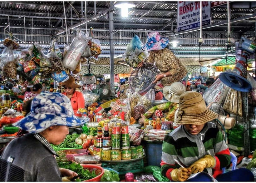 Da Nang/Hoi An: Market Tour, Basket Boat Ride, Cooking Class - How the timing affects the value