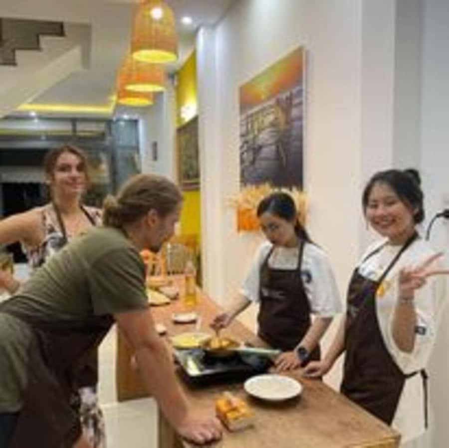 Da Nang: Vegetarian Cooking Class with Janny - Timing, transport, and group size