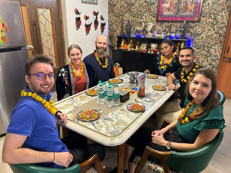 Delhi: AI Cooking Class and Much More in a Local Family Home - Key points to know before booking
