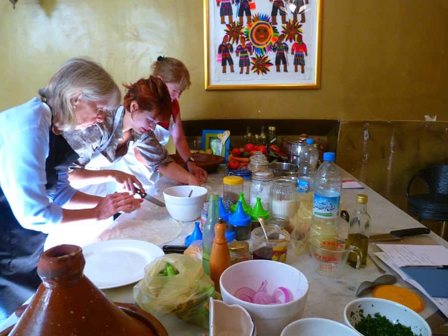 Edgy 8 Dish Private, Fusion Cooking Class, Menu Plan, Market - Writing the shopping list in Arabic