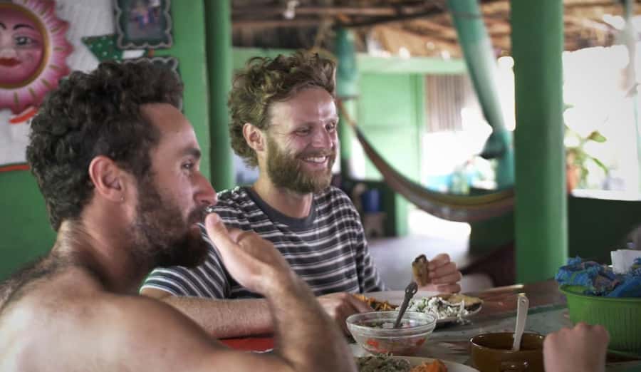 El Paredón: Traditional Cooking Class with a Local Family - Cooking inside a family home in El Paredón
